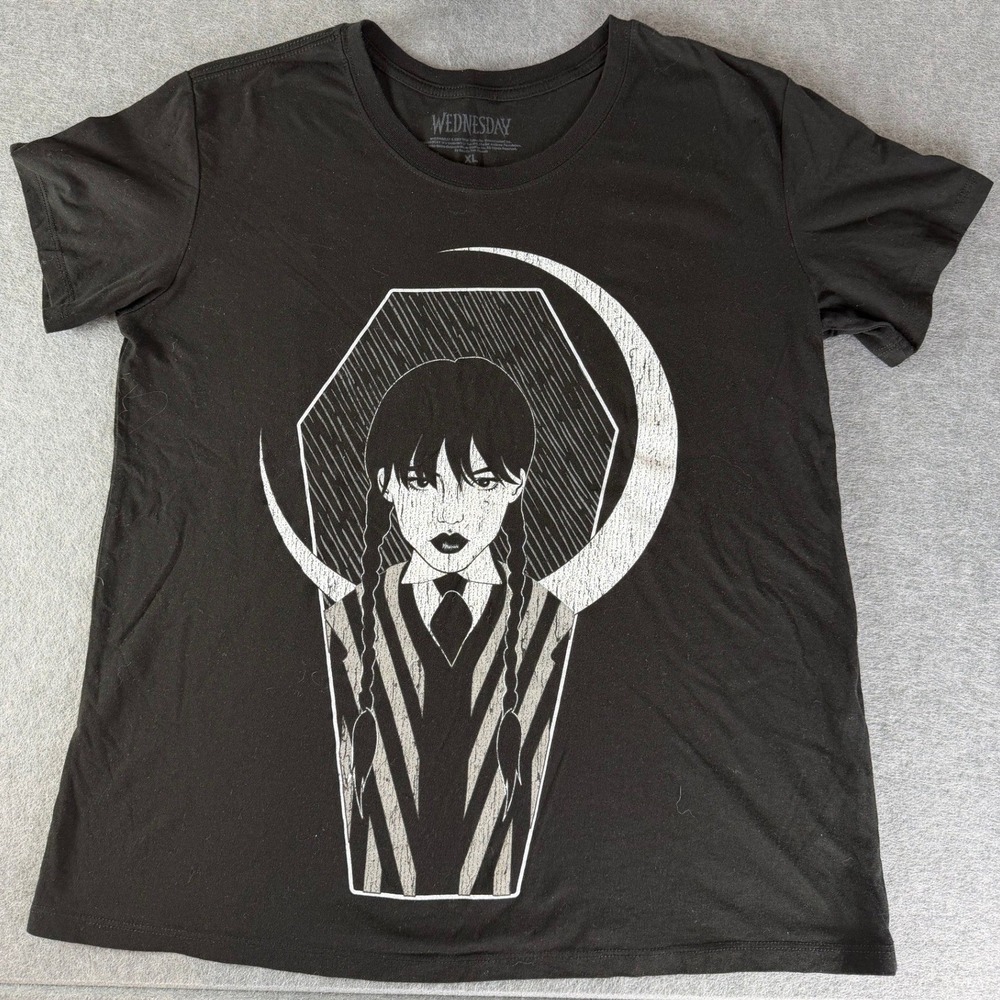 Dark Academia Goth Wednesday Addams Graphic T-Shirt XL Black Netflix Series Tee